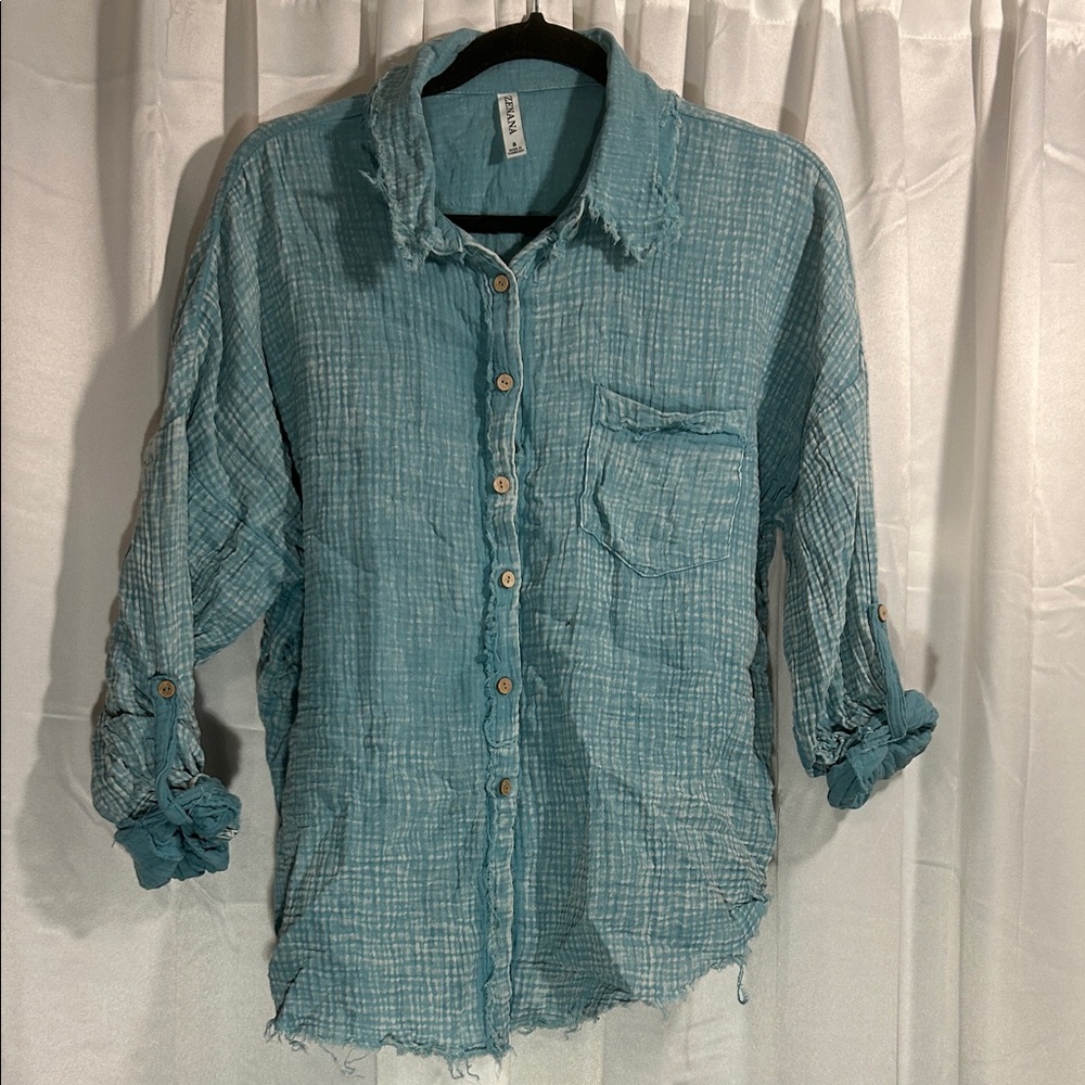 Zenana Outfitters Teal Casual Button Down Shirt